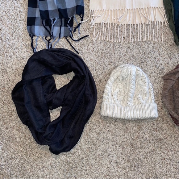 Neutral Colored Scarf Lot - Picture 5 of 6